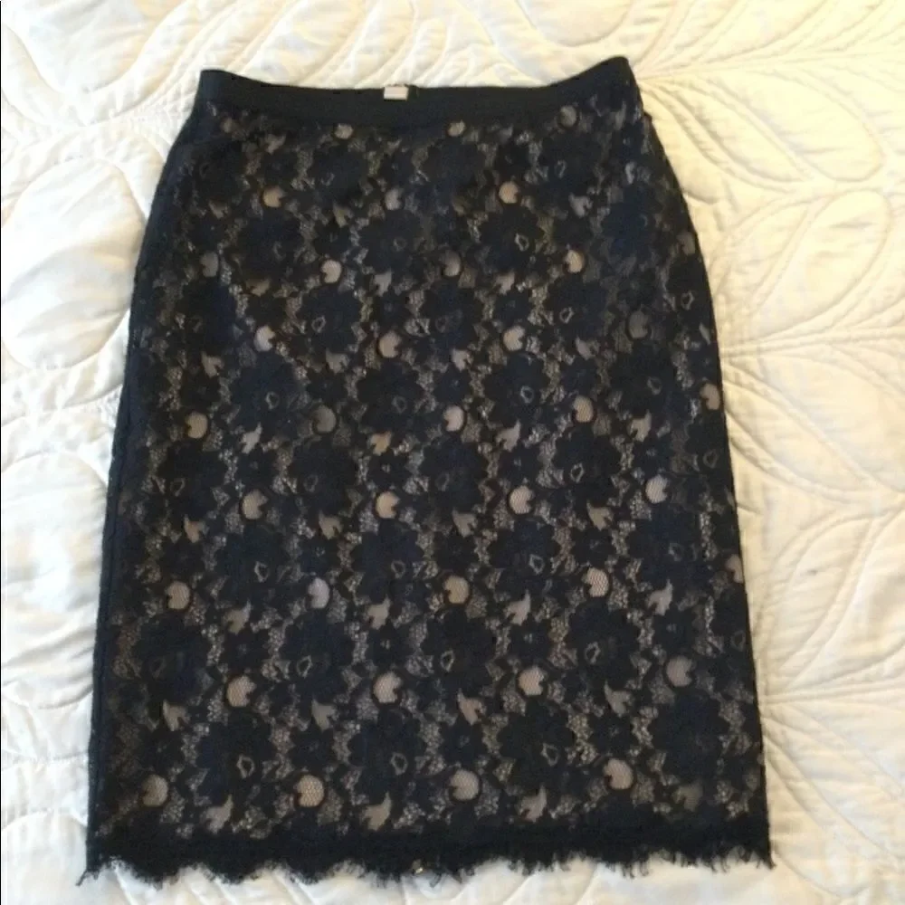 BCBG Sz M black lace back zippered skirt